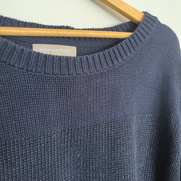 Banana Republic. Knit Sweater. Navy Blue Color. Metallic striped. Size L. Womens - Picture 5 of 7